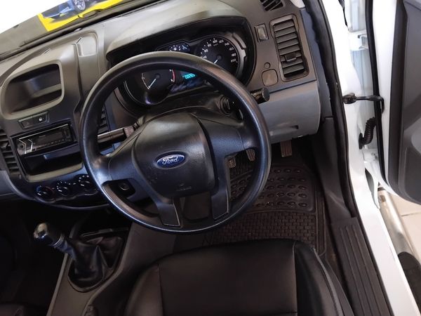 2020-Ford-Ranger-22-TDCi-Double-Cab image:6