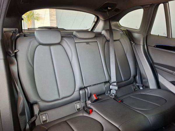 2022-BMW-X1-sDrive18i-M-Sport-Auto image:9