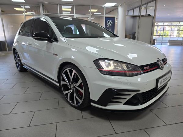 2016-Volkswagen-Golf-VII-GTI-20-TSI-Auto-Clubsport image:4