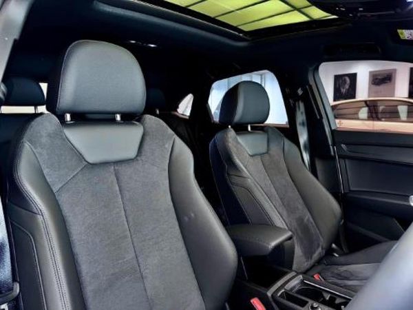 2026-Audi-Q3-Sportback-35TDI-Black-Edition image:7