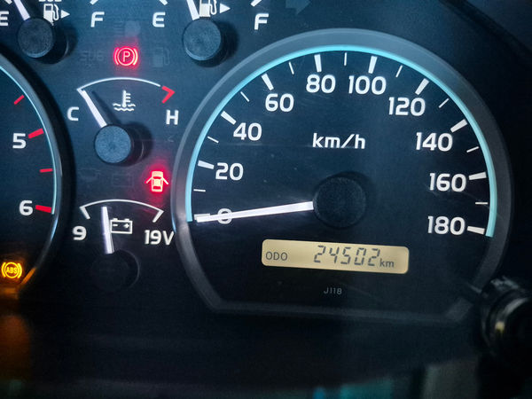 2022-Toyota-Land-Cruiser-79-42-D-Single-Cab image:12
