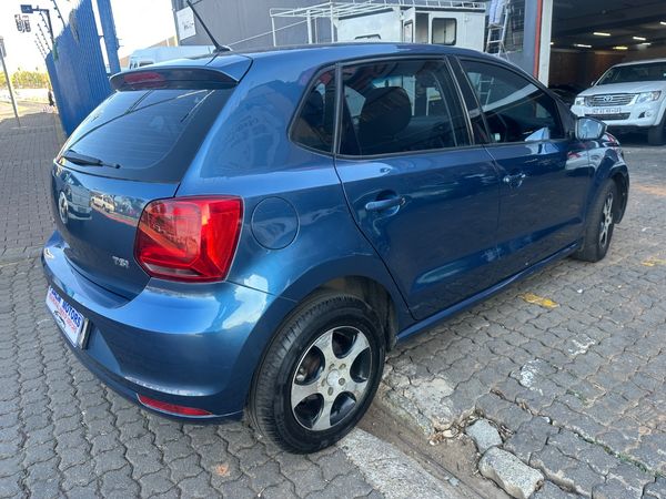 2017-Volkswagen-Polo-12-Tsi image:4