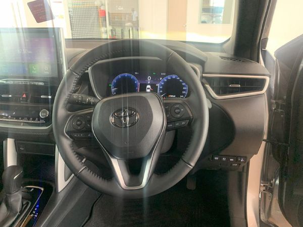 2026-Toyota-Corolla-Cross-18-XR image:10