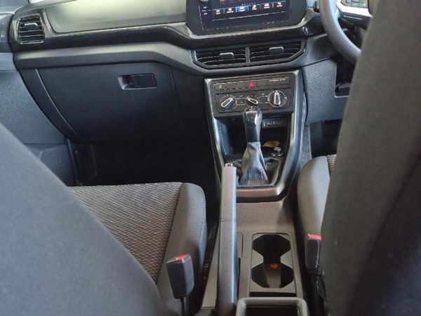 2025-Volkswagen-T-Cross-10-TSI-Auto image:7
