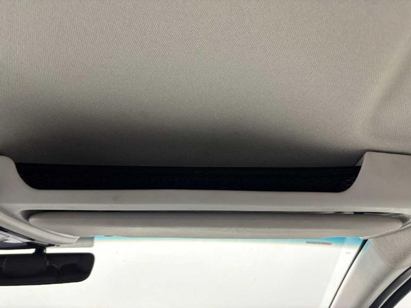 2022-Hyundai-H100-Bakkie-26D-Dropside image:12