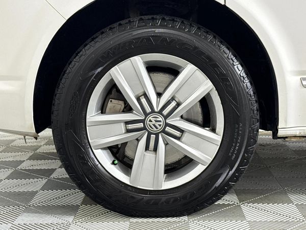 2018-Volkswagen-Kombi-20-BiTDI-Comfort-Auto-132kW image:4