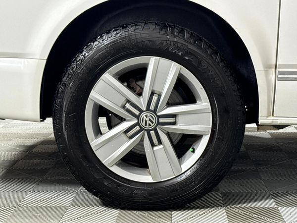 2018-Volkswagen-Kombi-20-BiTDI-Comfort-Auto-132kW image:7