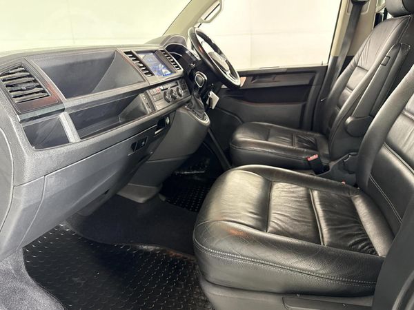 2018-Volkswagen-Kombi-20-BiTDI-Comfort-Auto-132kW image:8