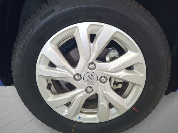 2026-Suzuki-Swift-12-GL image:14