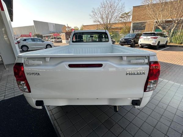 2026-Toyota-Hilux-24-GD-Single-Cab image:9