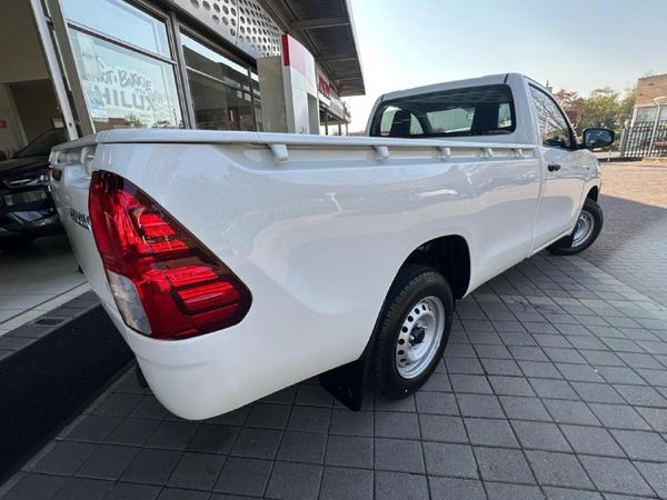 2026-Toyota-Hilux-24-GD-Single-Cab image:8