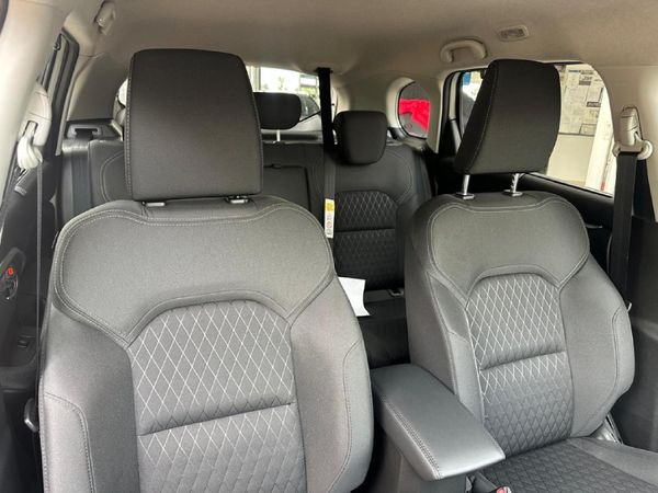 2026-Toyota-Urban-Cruiser-15-XR-Auto image:15