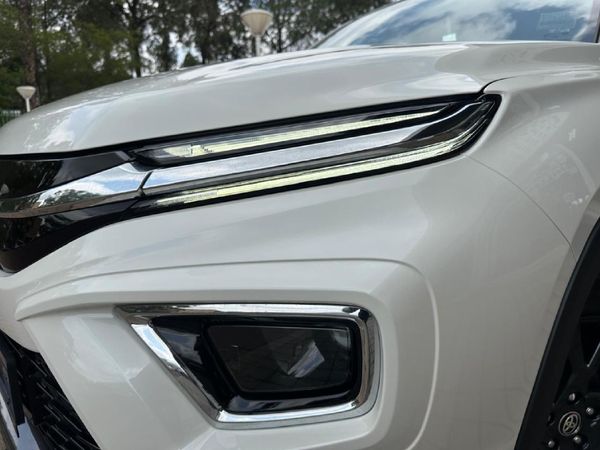 2026-Toyota-Urban-Cruiser-15-XR-Auto image:2