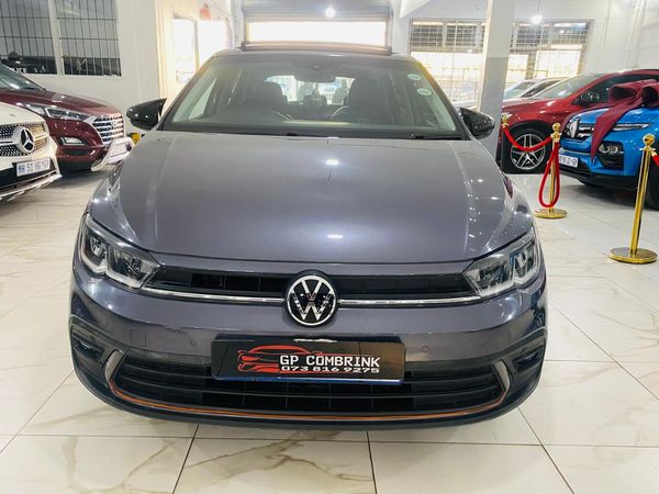 2022-Volkswagen-Polo-10-TSI-Life image:1
