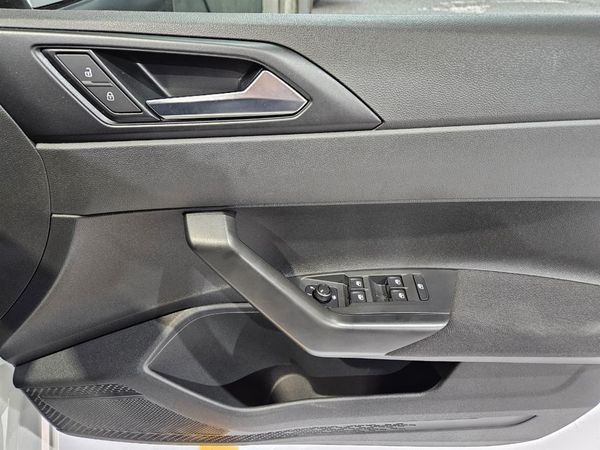 2026-Volkswagen-Polo-10-TSI image:11
