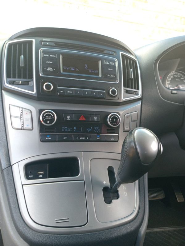 2016-Hyundai-H-1-25-CRDi-Elite-Auto image:6
