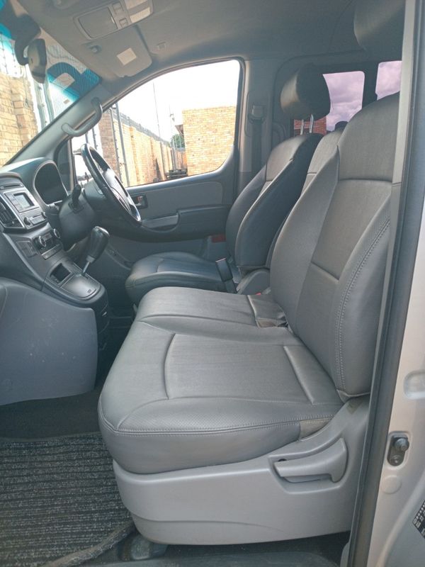 2016-Hyundai-H-1-25-CRDi-Elite-Auto image:7