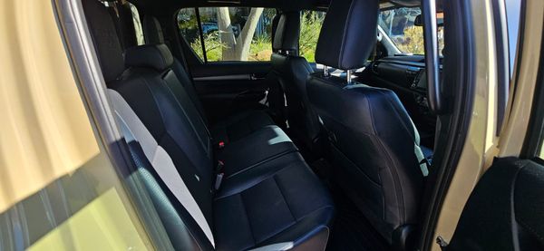 2026-Toyota-Hilux-28-GD-6-RB-Legend-55-4x4-Auto-Double-Cab image:11