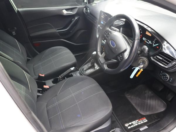 2018-Ford-Fiesta-10-EcoBoost-Trend-5-dr-Auto image:8