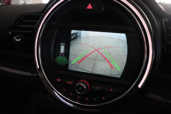2019-MINI-Clubman-Cooper-Auto image:12