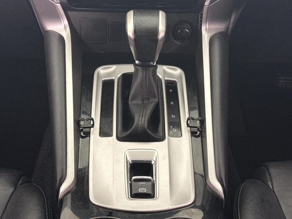 2018-Mitsubishi-Pajero-Sport-24D-Auto image:7
