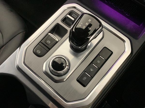 2024-JAC-T9-20-CTI-Super-Lux-4x4-Auto-Double-Cab image:8