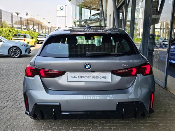 2025-BMW-1-Series-118-M-Sport-Auto image:3