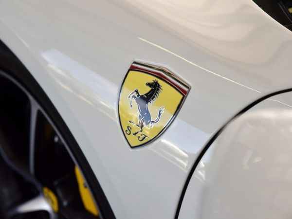 2025-Ferrari-296-GTB image:5