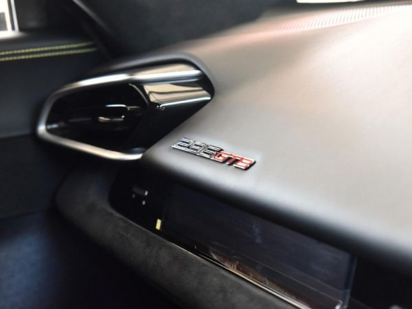 2025-Ferrari-296-GTB image:7