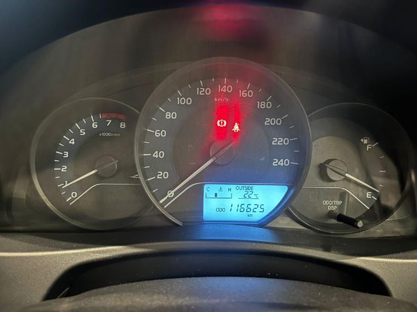 2021-Toyota-Corolla-Quest-18-Plus image:10