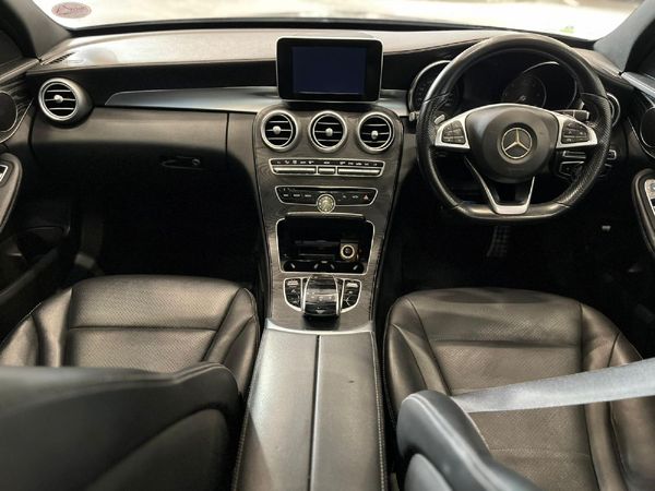 2018-Mercedes-Benz-C-Class-C-220-Bluetec-AMG-Line-Auto image:9