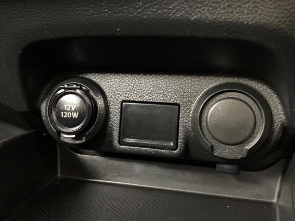 2025-Suzuki-Ertiga-15-GA image:6