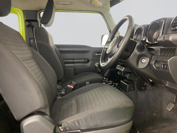 2022-Suzuki-Jimny-15-GL image:15