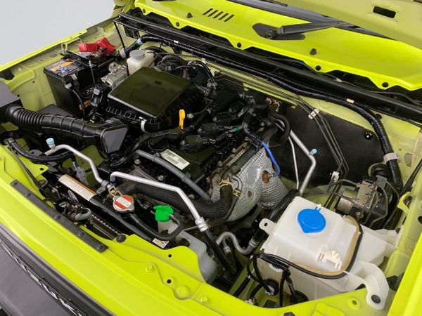 2022-Suzuki-Jimny-15-GL image:8