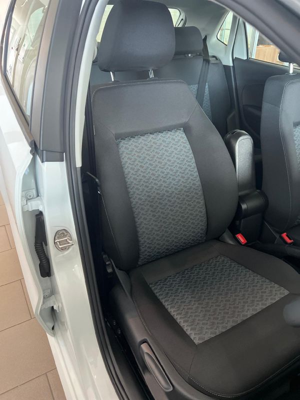 2026-Volkswagen-Polo-Vivo-14-Life image:10