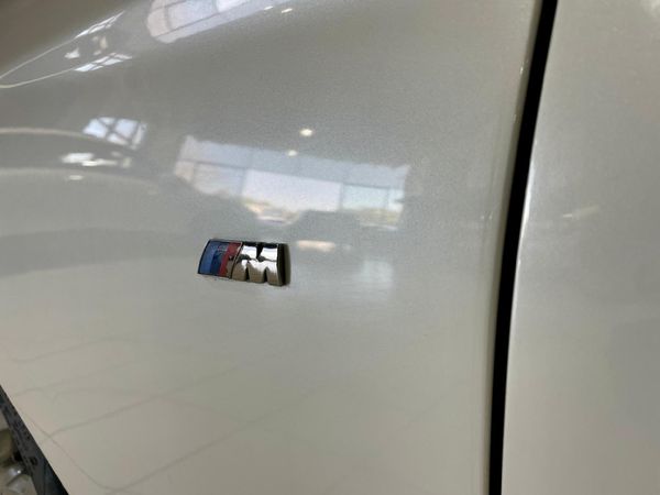 2014-BMW-2-Series-M235i-Coupe-Auto image:18