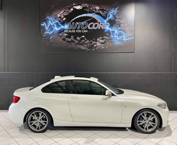 2014-BMW-2-Series-M235i-Coupe-Auto image:2
