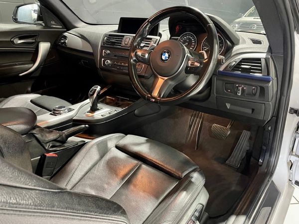 2014-BMW-2-Series-M235i-Coupe-Auto image:4