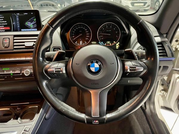 2014-BMW-2-Series-M235i-Coupe-Auto image:8