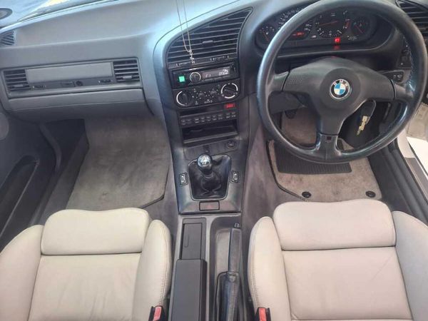 1994-BMW-M3-Coupe image:12