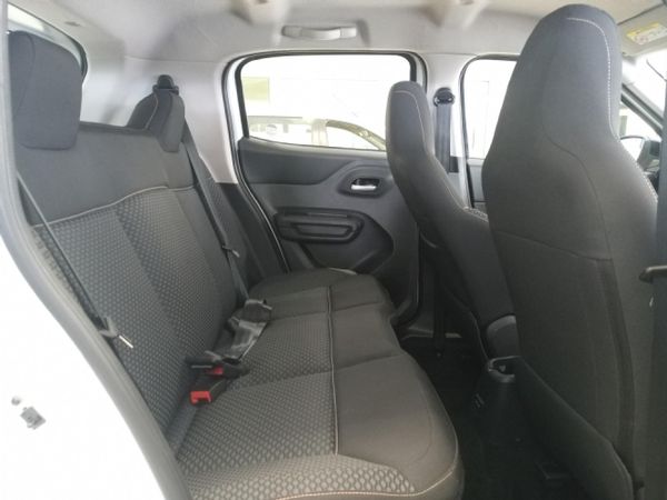 2024-Citroen-C3-12-Feel image:5