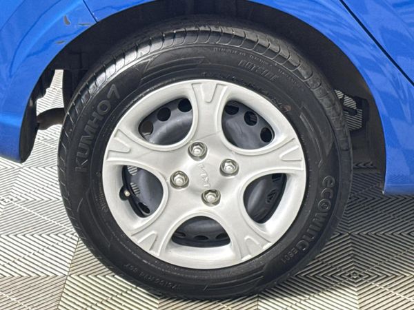 2024-Kia-Picanto-10-LX-Manual image:7