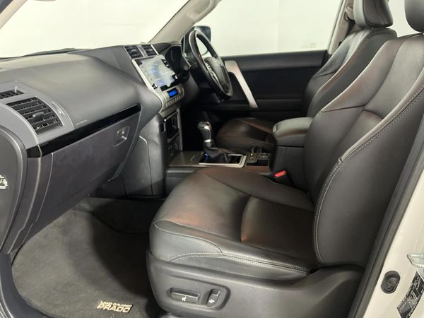 2021-Toyota-Land-Cruiser-Prado-28-GD-TX-Auto image:8