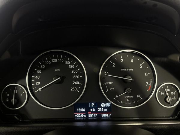 2015-BMW-3-Series-320i-Auto image:2