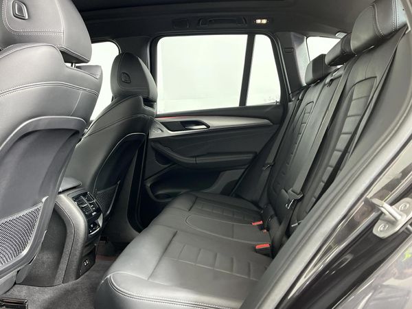 2021-BMW-X3-xDrive20d-M-Sport image:3