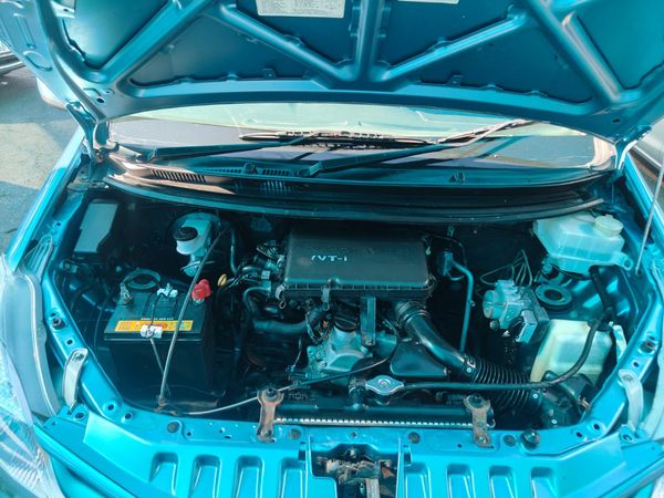 2015-Toyota-Avanza-15-SX image:14