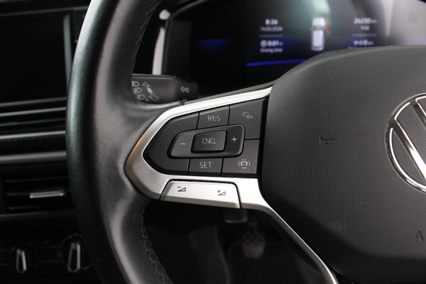 2023-Volkswagen-Polo-10-TSI-Life image:4