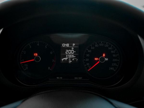 2024-Volkswagen-Polo-Vivo-16-Comfortline-Auto-5-dr image:2