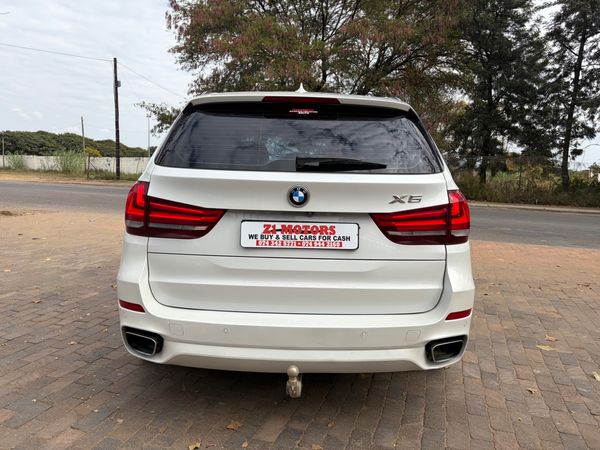 2014-BMW-X5-xDrive30d-M-Sport-Auto image:5
