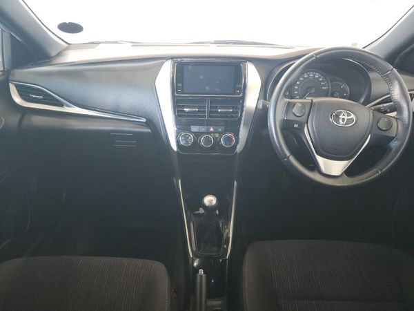 2019-Toyota-Yaris-15-XS-5-dr image:5